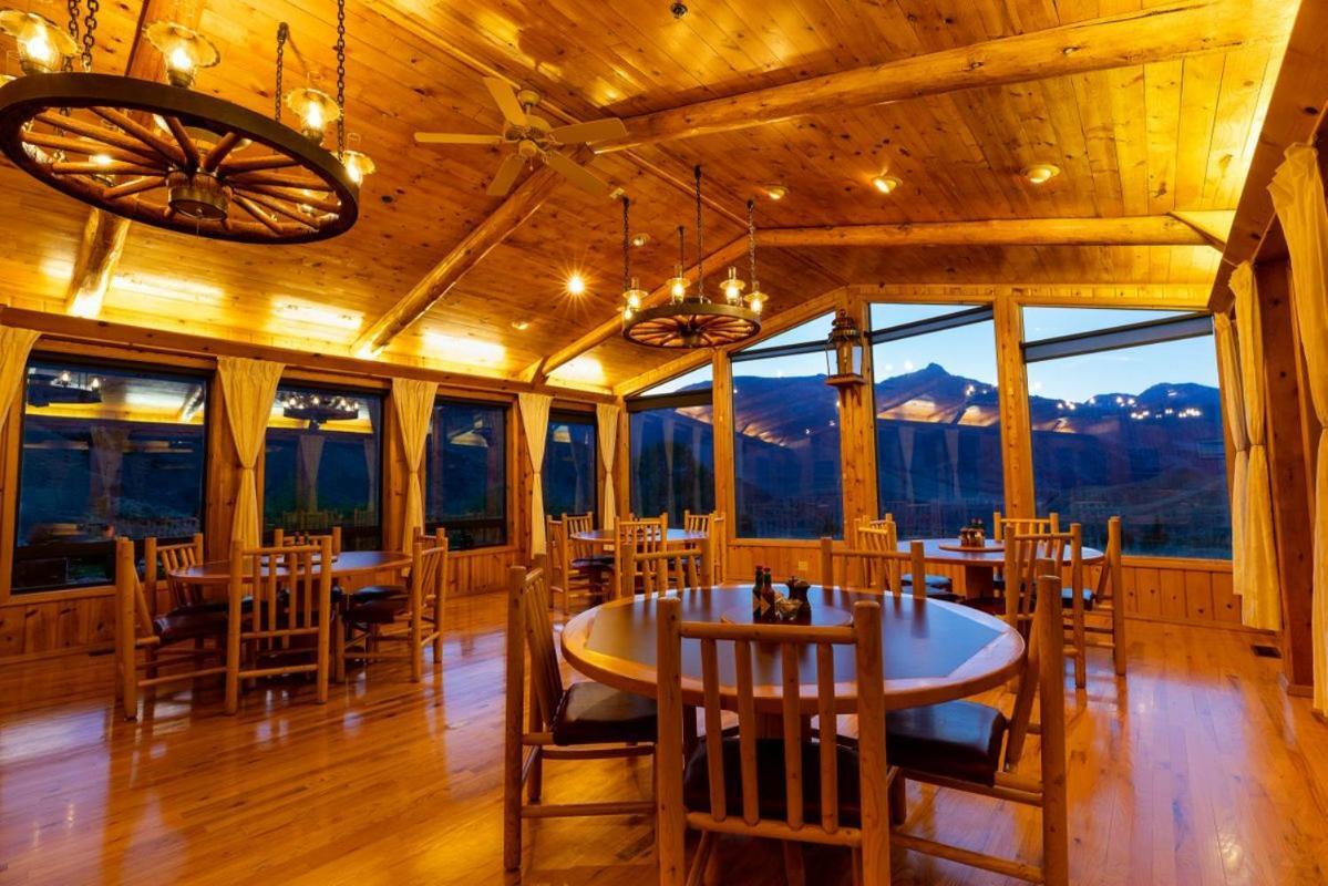 Twin Peaks Guest Ranch Villa Salmon ภายนอก รูปภาพ